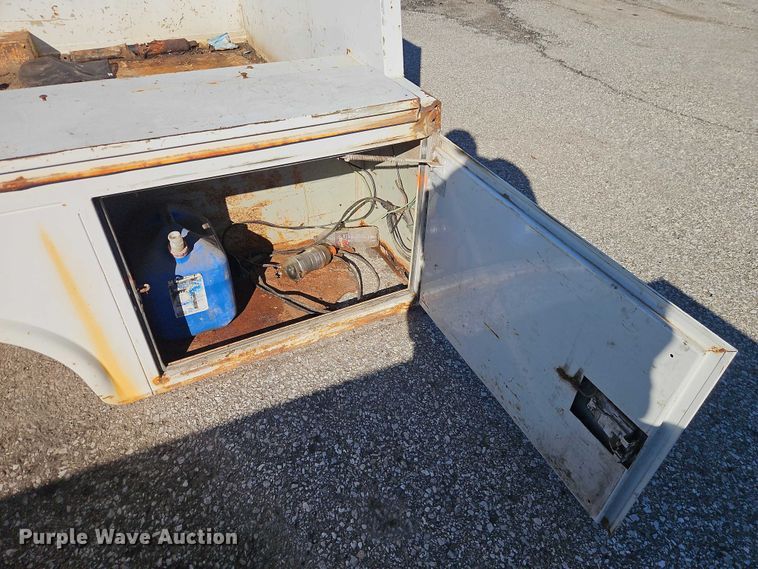 image for item EO7109 Knapheide 6108 (2) utility beds