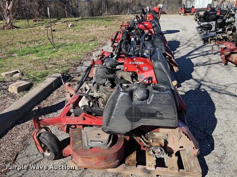 image for item EO7111 Lawn mowers