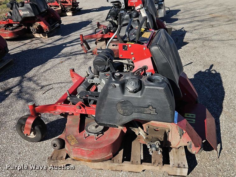 image for item EO7111 Lawn mowers