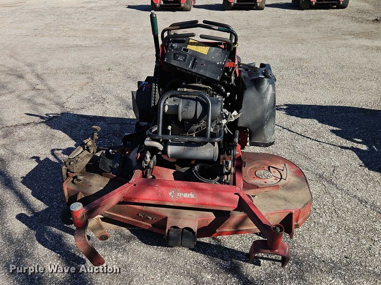 image for item EO7111 Lawn mowers