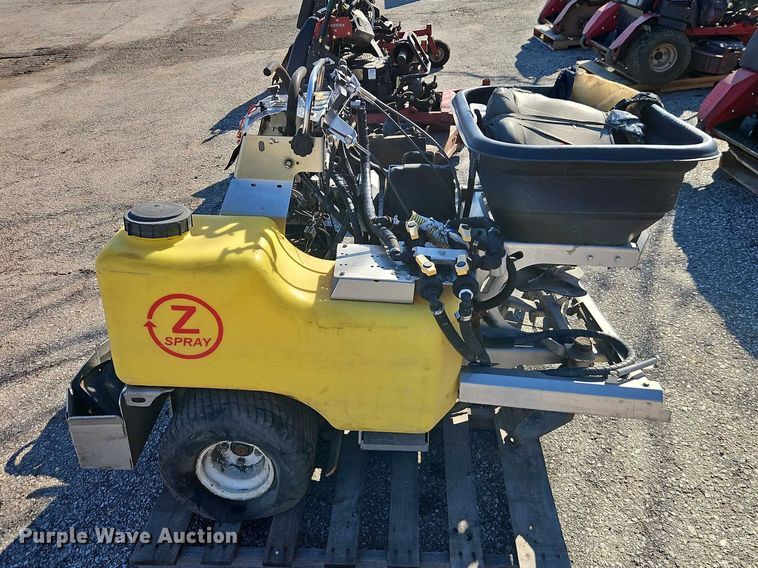 image for item EO7111 Lawn mowers