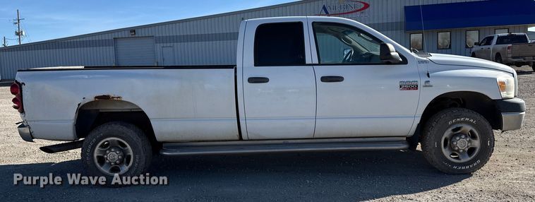 image for item EP2902 2009 Dodge Ram 2500 Ext. Cab pickup truck