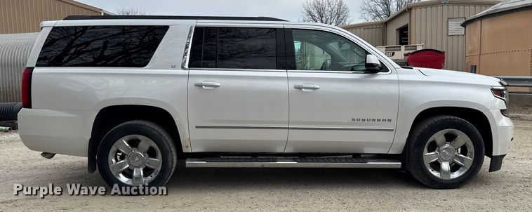 image for item ER0417 2017 Chevrolet Suburban SUV