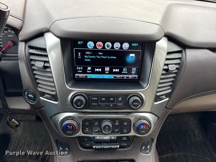 image for item ER0417 2017 Chevrolet Suburban SUV