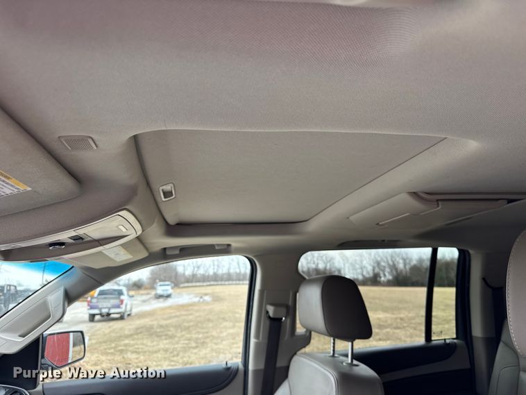 image for item ER0417 2017 Chevrolet Suburban SUV