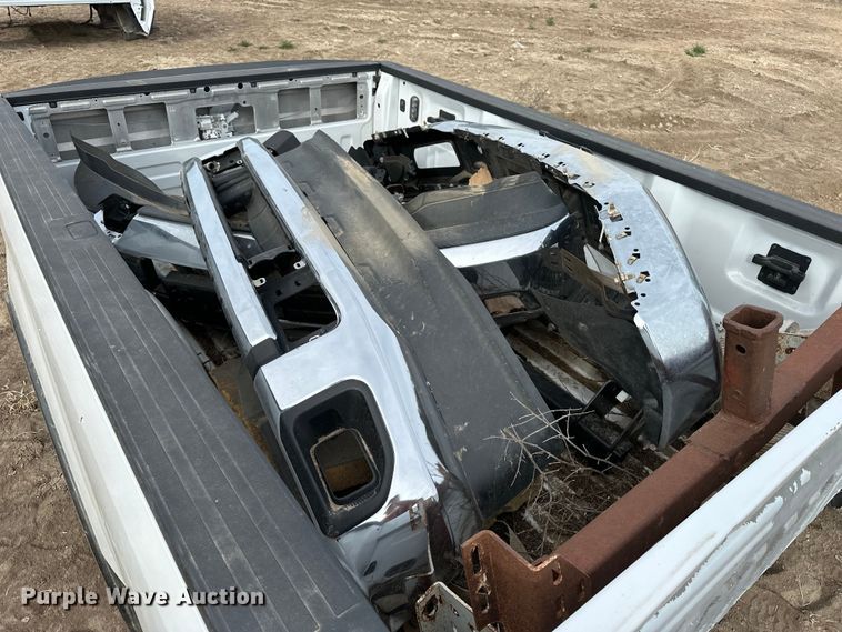 image for item ES1069 Ford Super duty pickup truck bed