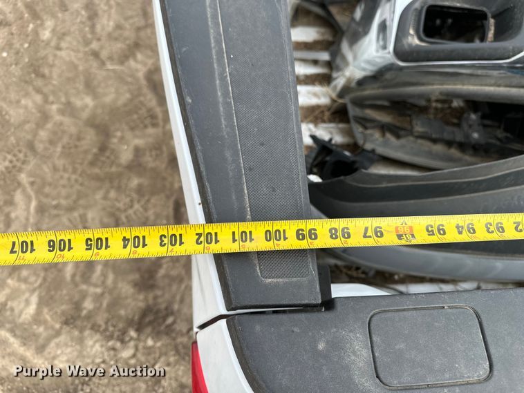 image for item ES1069 Ford Super duty pickup truck bed