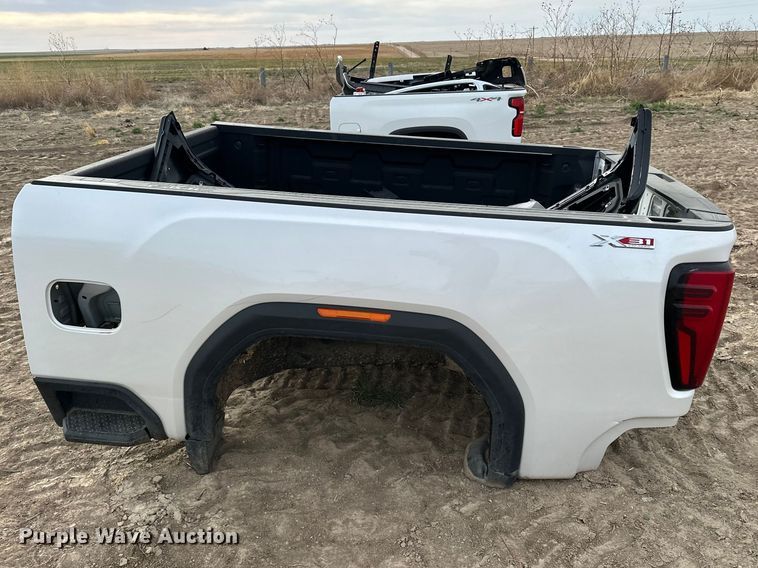 image for item ES1070 GMC Sierra pickup truck bed