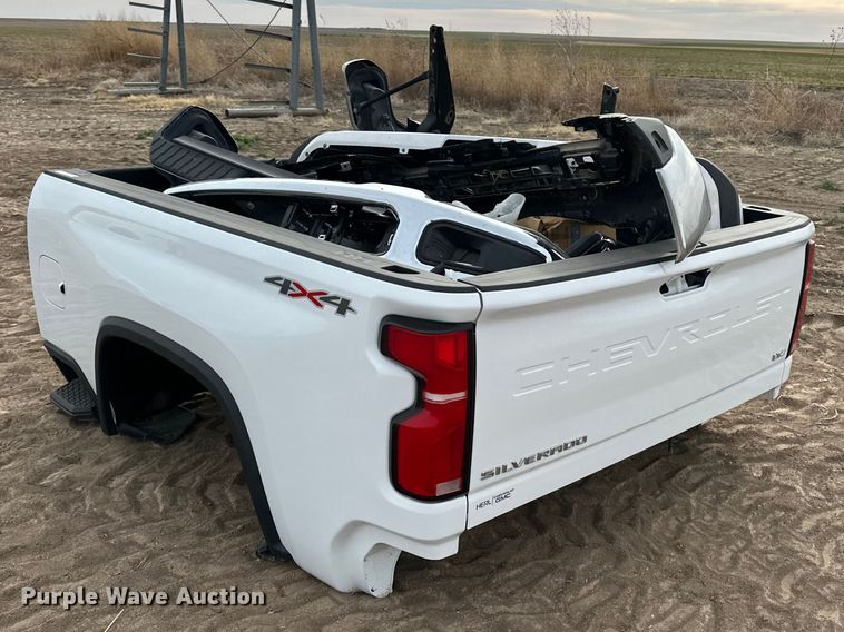 image for item ES1071 Chevrolet Silverado pickup truck bed