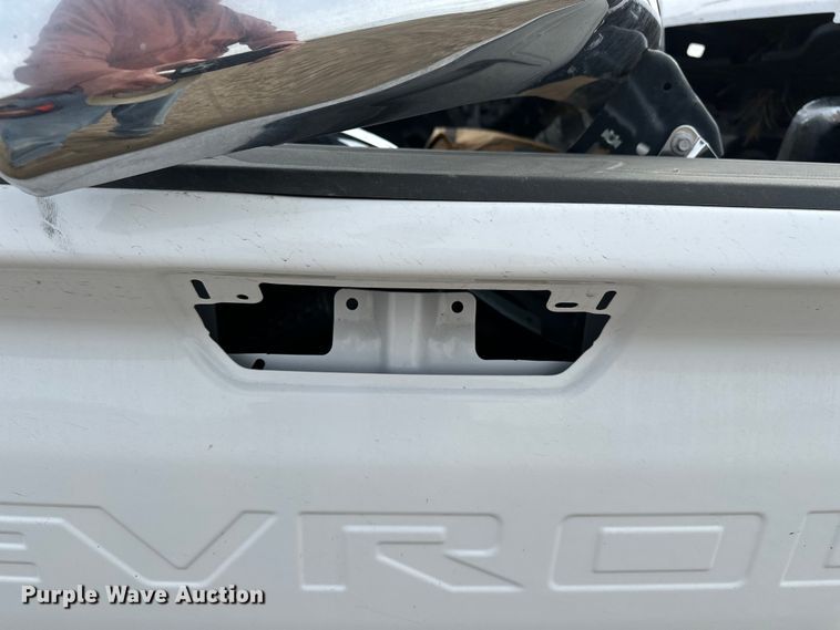 image for item ES1071 Chevrolet Silverado pickup truck bed