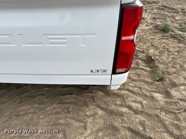 image for item ES1071 Chevrolet Silverado pickup truck bed