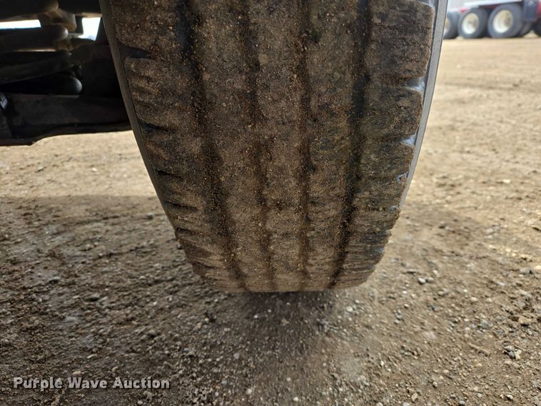 image for item ES2997 1975 Chevrolet 20 pickup truck