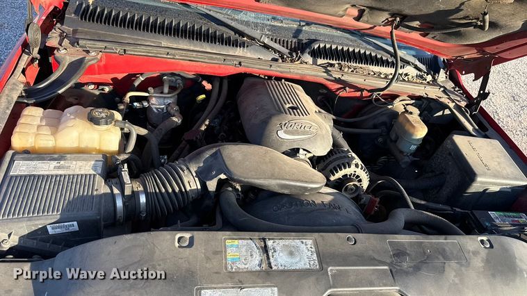 image for item ES5593 2002 Chevrolet Silverado 1500 pickup truck