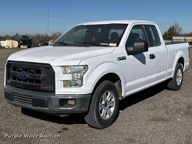 image for item ES5906 2016 Ford F150 XL Ext. Cab pickup truck