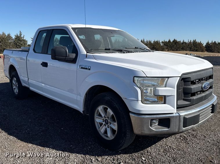 image for item ES5906 2016 Ford F150 XL Ext. Cab pickup truck
