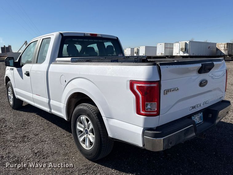 image for item ES5906 2016 Ford F150 XL Ext. Cab pickup truck