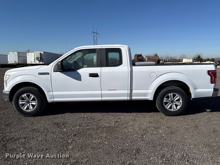 image for item ES5906 2016 Ford F150 XL Ext. Cab pickup truck