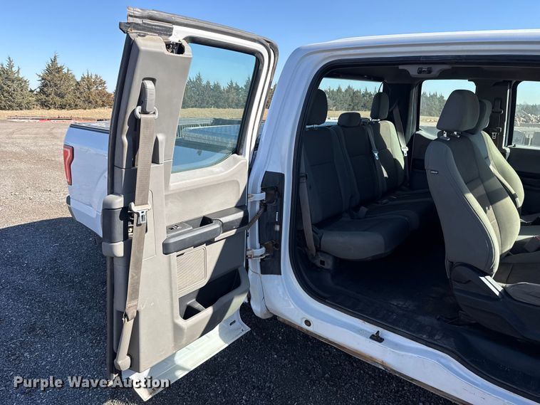 image for item ES5906 2016 Ford F150 XL Ext. Cab pickup truck