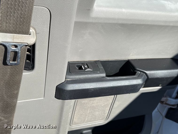 image for item ES5906 2016 Ford F150 XL Ext. Cab pickup truck