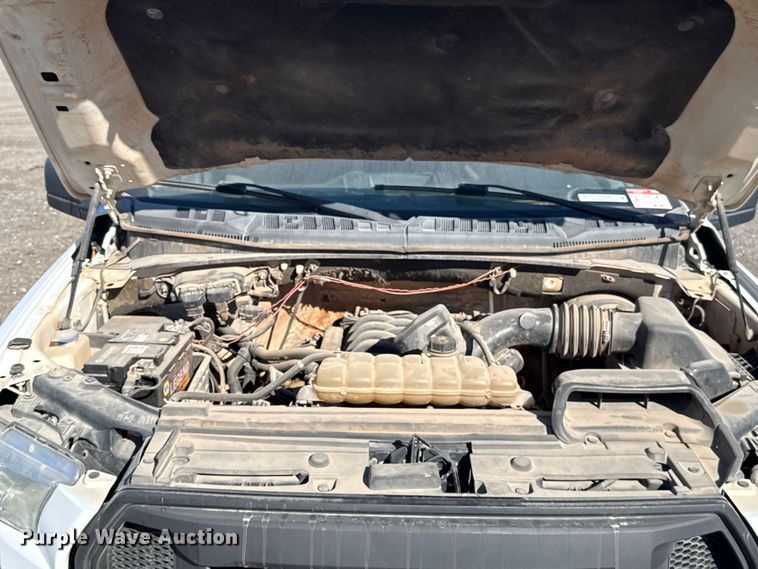 image for item ES5906 2016 Ford F150 XL Ext. Cab pickup truck