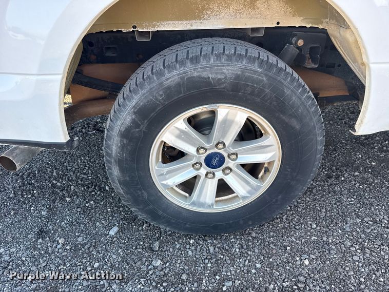 image for item ES5906 2016 Ford F150 XL Ext. Cab pickup truck