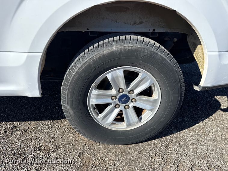 image for item ES5906 2016 Ford F150 XL Ext. Cab pickup truck