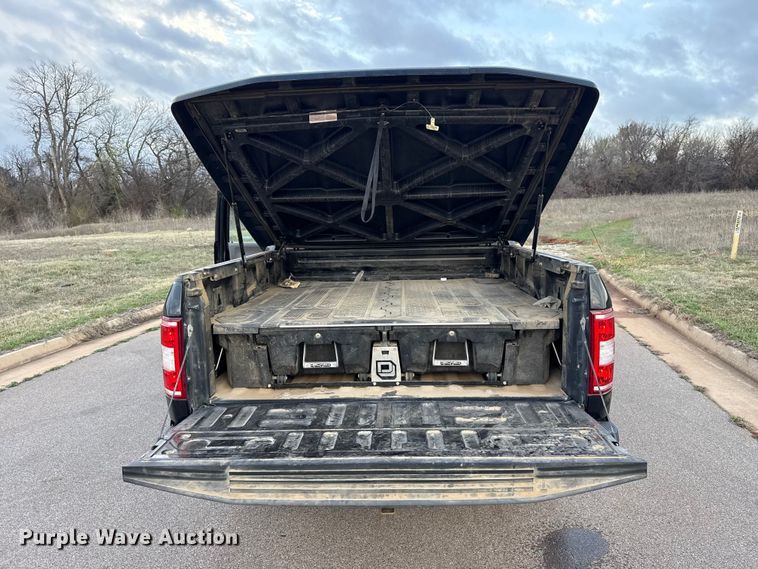 image for item ES5937 2019 Ford F150 Crew Cab pickup truck