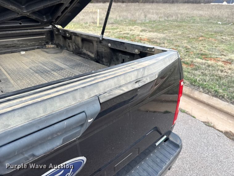 image for item ES5937 2019 Ford F150 Crew Cab pickup truck