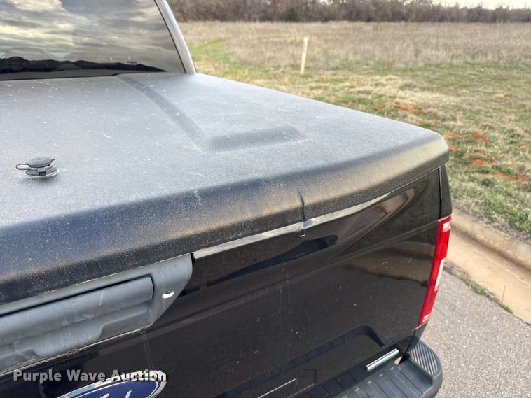 image for item ES5937 2019 Ford F150 Crew Cab pickup truck