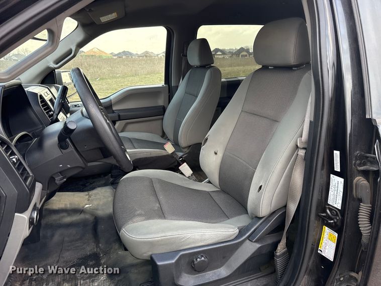 image for item ES5937 2019 Ford F150 Crew Cab pickup truck