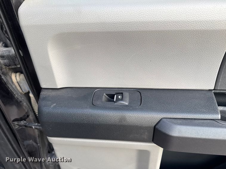 image for item ES5937 2019 Ford F150 Crew Cab pickup truck