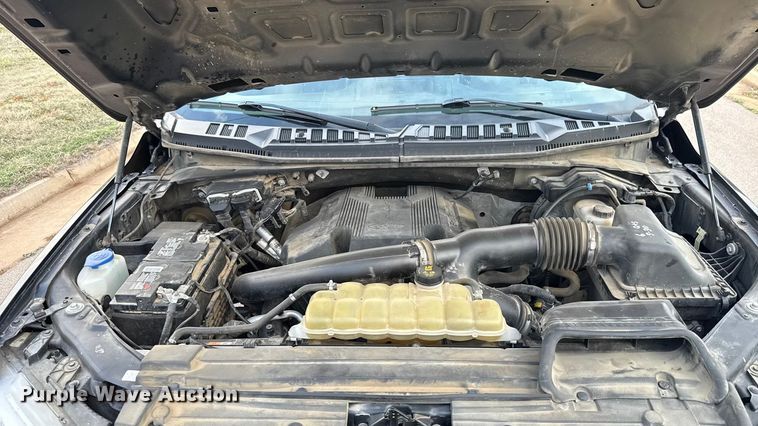 image for item ES5937 2019 Ford F150 Crew Cab pickup truck