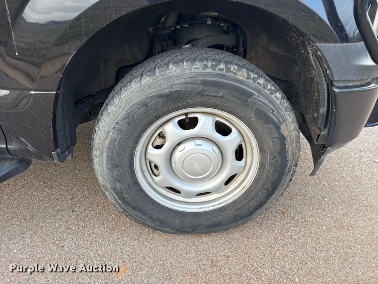 image for item ES5937 2019 Ford F150 Crew Cab pickup truck