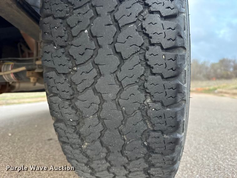 image for item ES5937 2019 Ford F150 Crew Cab pickup truck