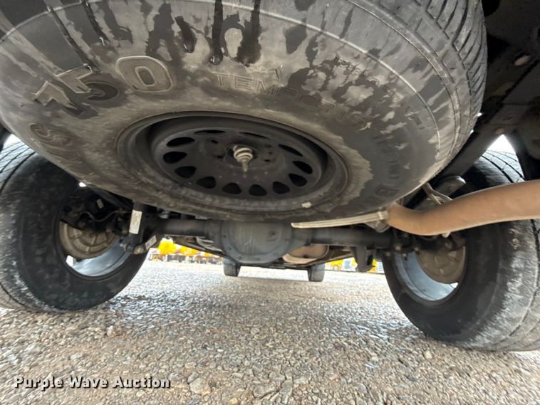 image for item ES5938 2022 GMC Sierra 1500 Crew Cab pickup truck