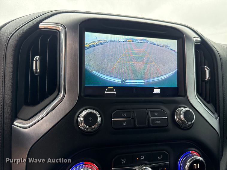 image for item ES5938 2022 GMC Sierra 1500 Crew Cab pickup truck