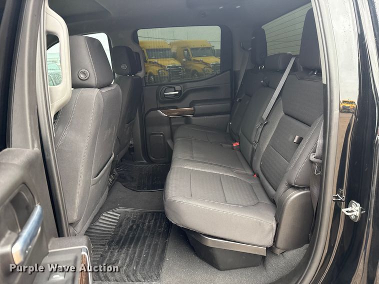 image for item ES5938 2022 GMC Sierra 1500 Crew Cab pickup truck