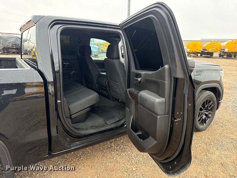 image for item ES5938 2022 GMC Sierra 1500 Crew Cab pickup truck