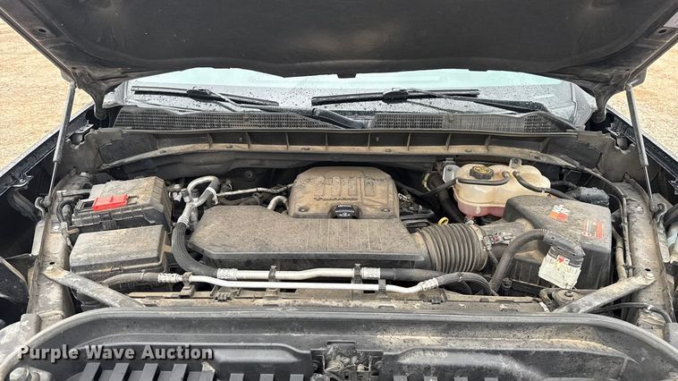 image for item ES5938 2022 GMC Sierra 1500 Crew Cab pickup truck