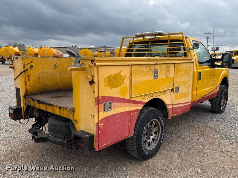 image for item ES5939 2013 Ford F250 Super Duty utility bed pickup truck