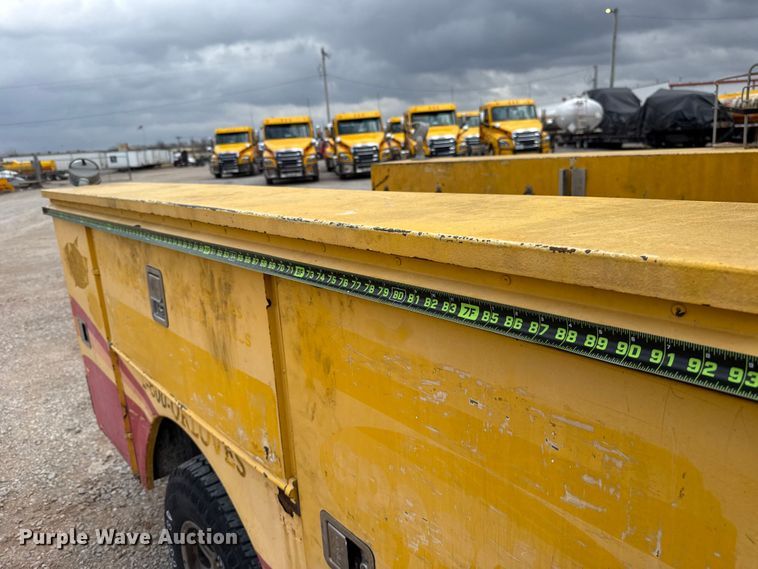 image for item ES5939 2013 Ford F250 Super Duty utility bed pickup truck