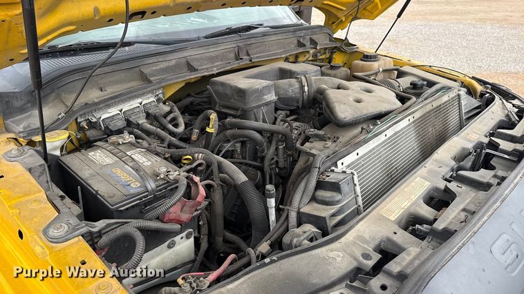 image for item ES5939 2013 Ford F250 Super Duty utility bed pickup truck