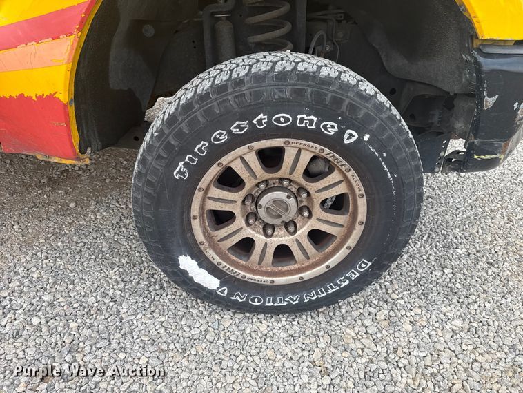 image for item ES5939 2013 Ford F250 Super Duty utility bed pickup truck