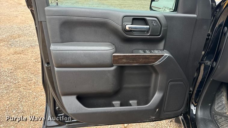 image for item ES5940 2022 GMC Sierra 1500 Crew Cab pickup truck