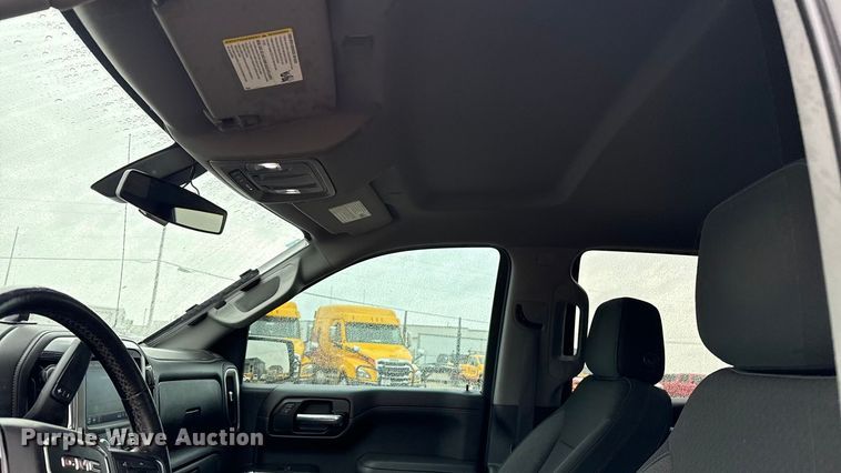 image for item ES5940 2022 GMC Sierra 1500 Crew Cab pickup truck