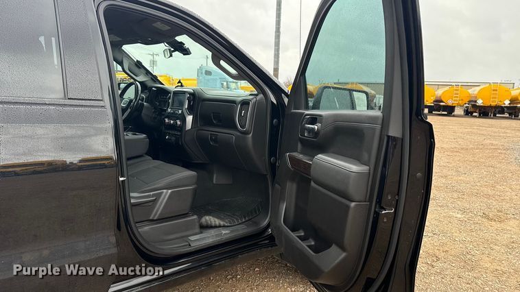 image for item ES5940 2022 GMC Sierra 1500 Crew Cab pickup truck