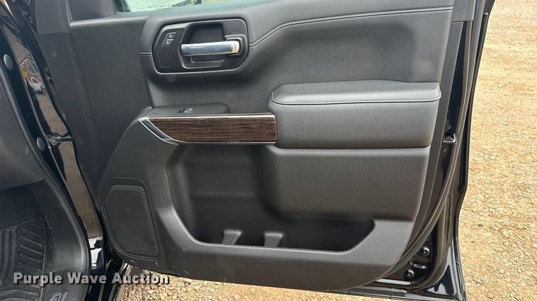 image for item ES5940 2022 GMC Sierra 1500 Crew Cab pickup truck