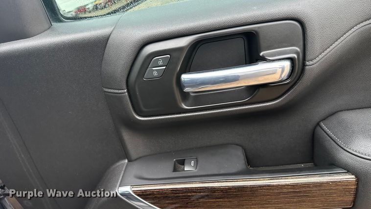 image for item ES5940 2022 GMC Sierra 1500 Crew Cab pickup truck