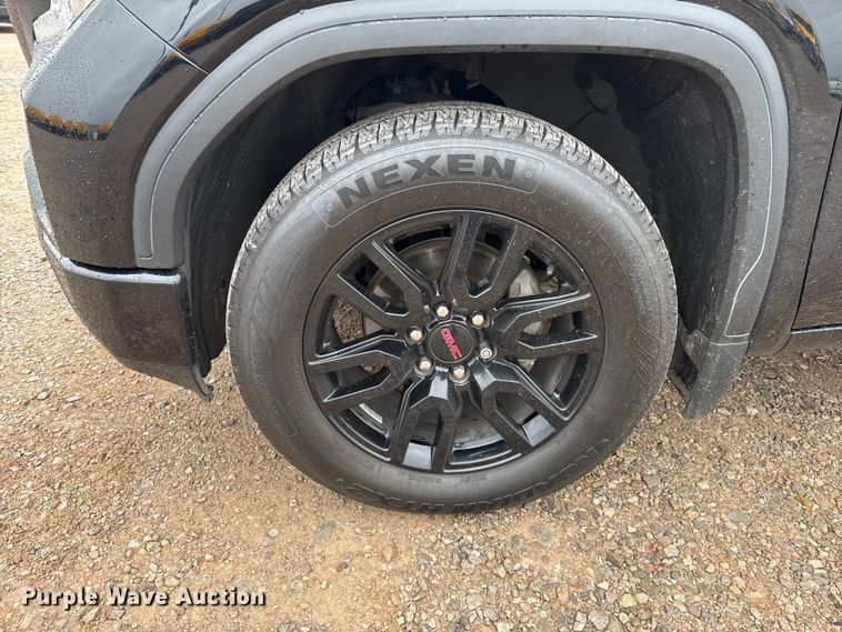 image for item ES5940 2022 GMC Sierra 1500 Crew Cab pickup truck