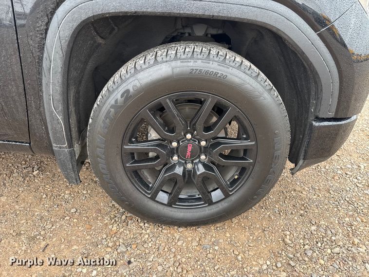 image for item ES5940 2022 GMC Sierra 1500 Crew Cab pickup truck